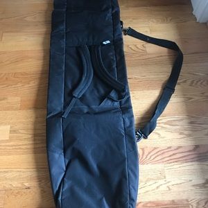 Snowboard bag